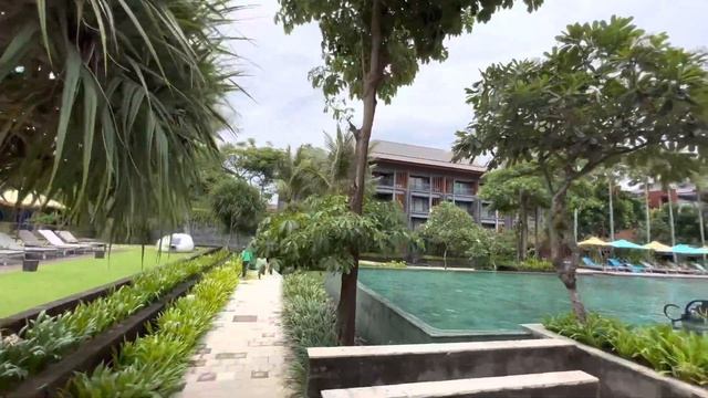 Hotel Indigo Bali Seminyak Beach, An IHG Hotel | SugarSand | Pool 🏊♀️ | Beachfront Food Outlets.