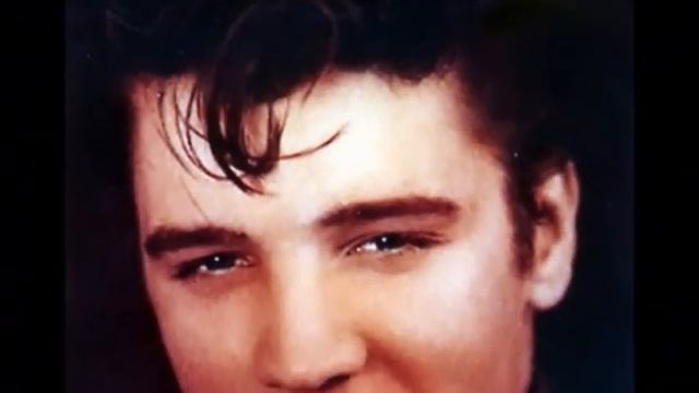 Elvis Presley-Que sera sera.(goes to Hound Dog).Germany november 1959. смотреть онлайн
