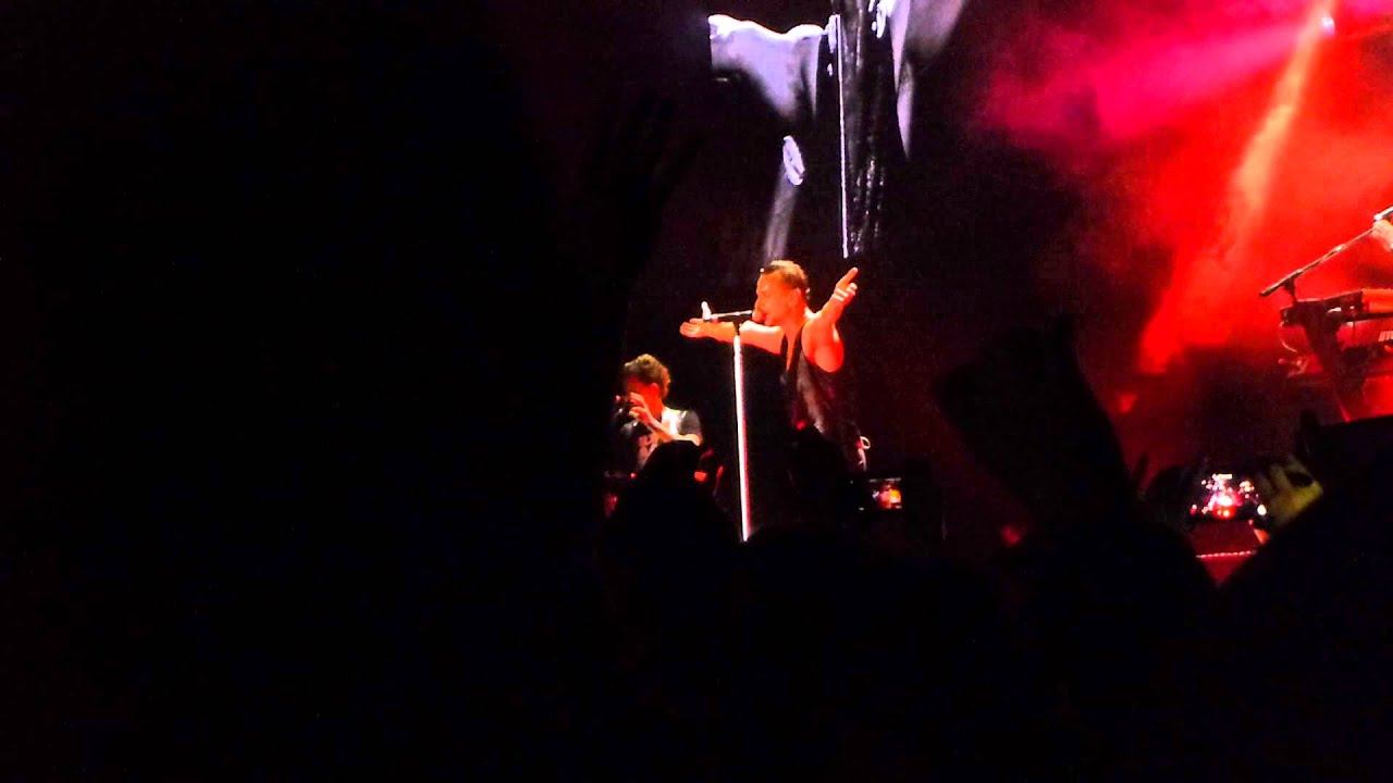 Depeche Mode - Black Celebration 7.03.2014 live @Olimpiysky in Moscow смотреть онлайн