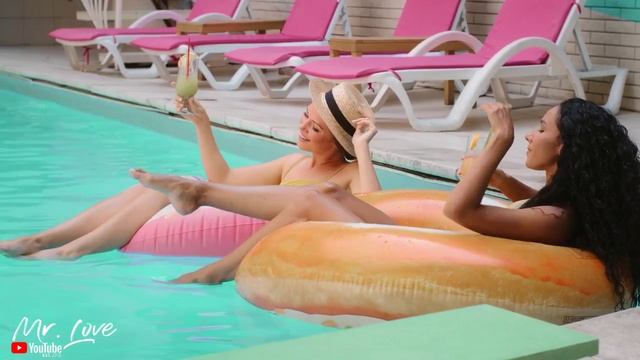 Costa Mee - I Lose Control смотреть онлайн