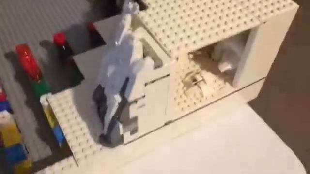 Building Hoth In LEGO Week 19 (Mountain/Wampa Cave) смотреть онлайн