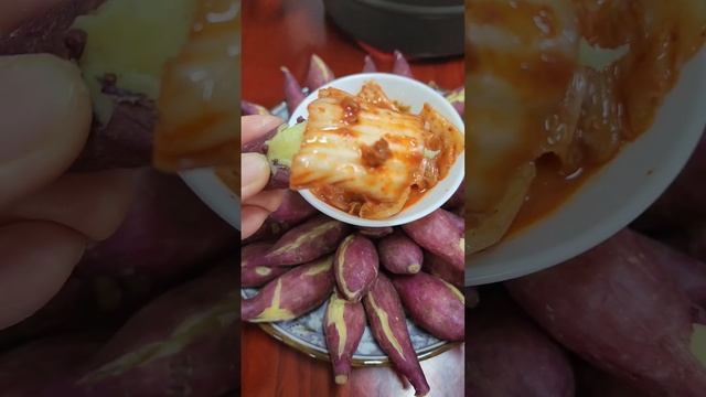 KimChi ăn với Khoai lang ngon xuất sắc смотреть онлайн