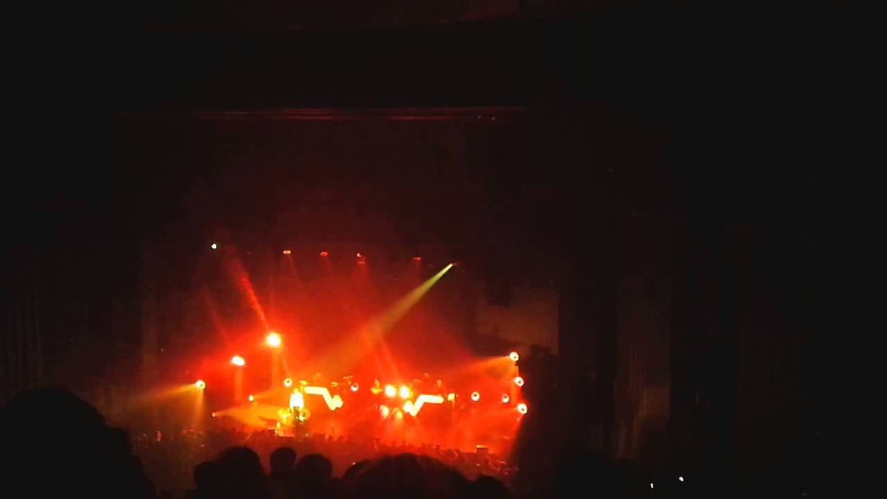 Stromae at Eventim Apollo 9.12.14(2) смотреть онлайн