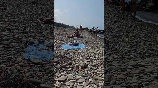 Курилка на пляже.