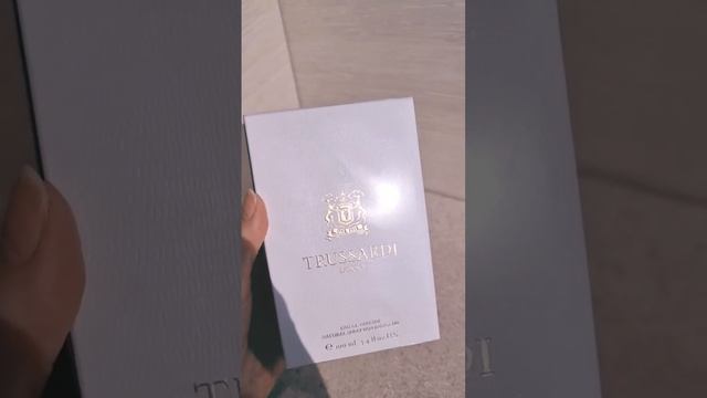 trussardi Donna 100ml смотреть онлайн