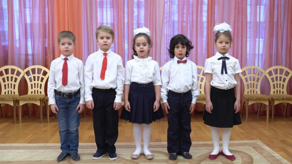 Снежная баба   Саша Чёрный titr