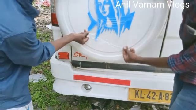 Tempo Traveller Sticker Work | Traveller Modification | Traveller Graphics смотреть онлайн