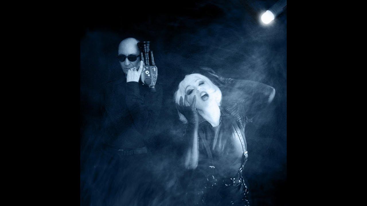 Die Form - Bionic House Inc. смотреть онлайн