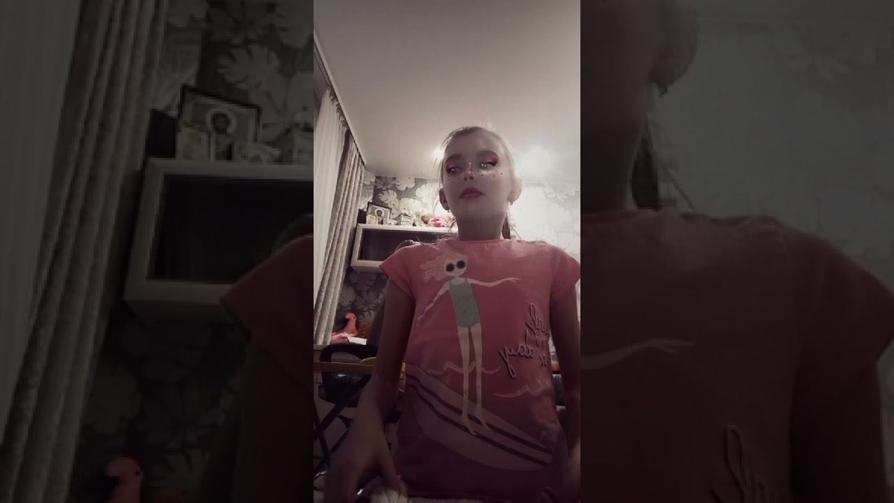 Рассказываю стих черёмуха Сергей Есенин 💗😘 смотреть онлайн