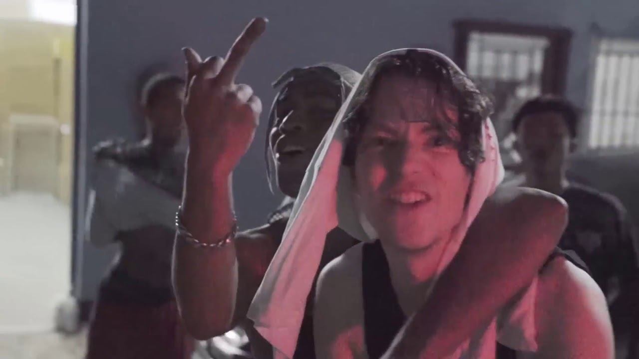 Bladee, Форум, Ecco2k - Obedient Night смотреть онлайн
