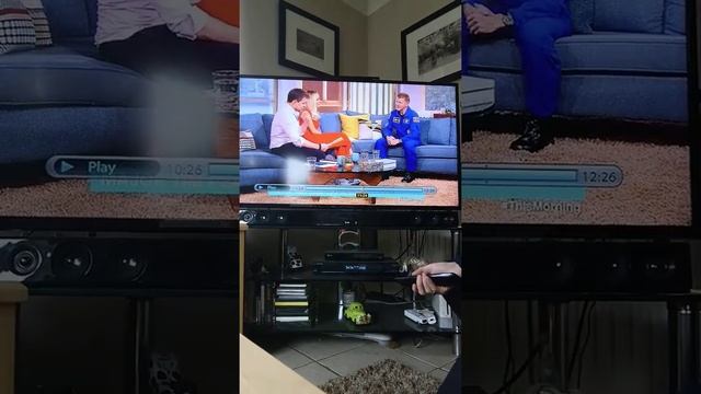 "Astronaut" Tim Peak on "This Morning" flaws in Imagery and Narrative! Is it all a Lie??? смотреть онлайн