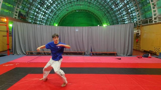 Удары двойка пандэ смотреть онлайн