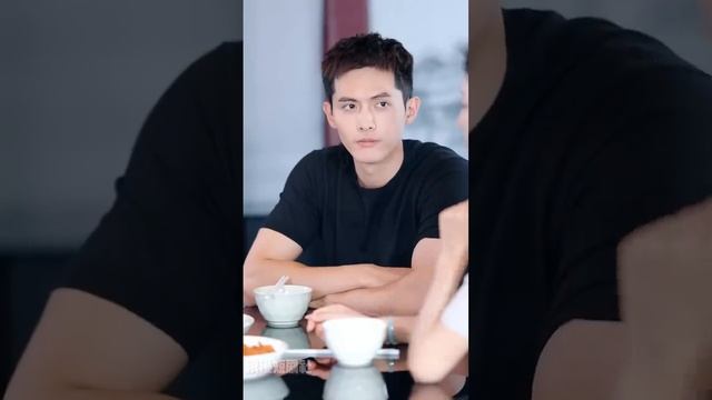 千喆&盧鹿鹿 | “她怎麼還不喜歡我？”包養的小白臉變成京圈太子爺，她想抽身離開，他卻不願意了[MULTI SUB | FULL] #MiniDrama #精彩大陆短剧