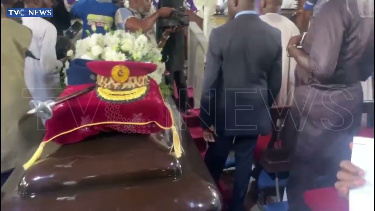 WATCH: Eminent Personalities Present, As Commendation Service Held In Honour Of Akeredolu смотреть онлайн