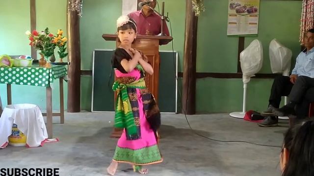 CHRISTMAS BORO SONG DANCE//CUTE LITTLE BORO GIRL AREAL NARZARY смотреть онлайн