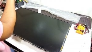 How to replace backlight ( TCL 32» LED TV LED32D2900 )
