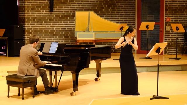 Henri Büsser - Andalucia für Flöte und Klavier op.85 смотреть онлайн