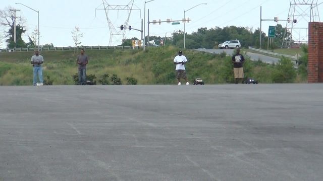 1 8th Nitro Vs 2 Baja's Vs 1 FG MT