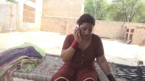 Desi Aunty Romance With Young Boy | Village Romance | Pak Village Vlog | Desi Hot Bhabi Devar Love