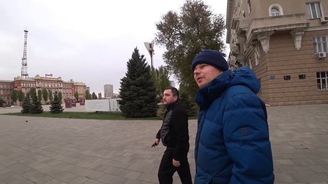 Лудоман-Ёшкин гуляет по Ростов на Дону!!! Набережная. Рынок. Стелла. Раки и Гады. Гиги за оператора