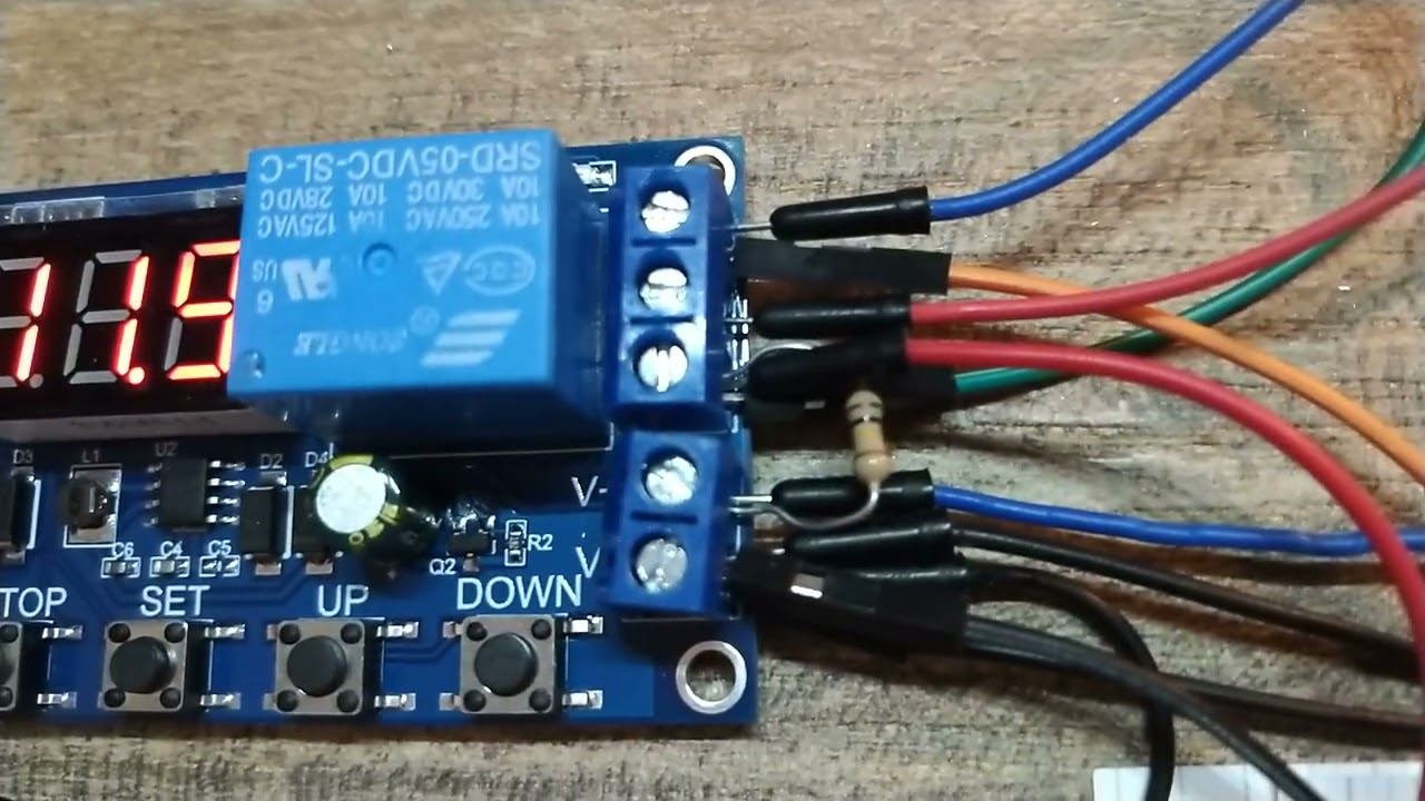 Using a DX-DJ module as battery switcher смотреть онлайн