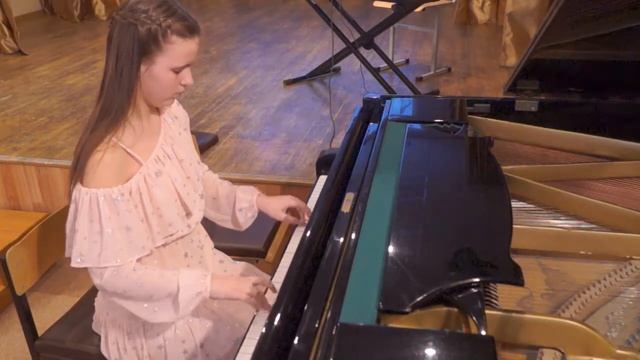 М Шмитц "Микки маус" смотреть онлайн