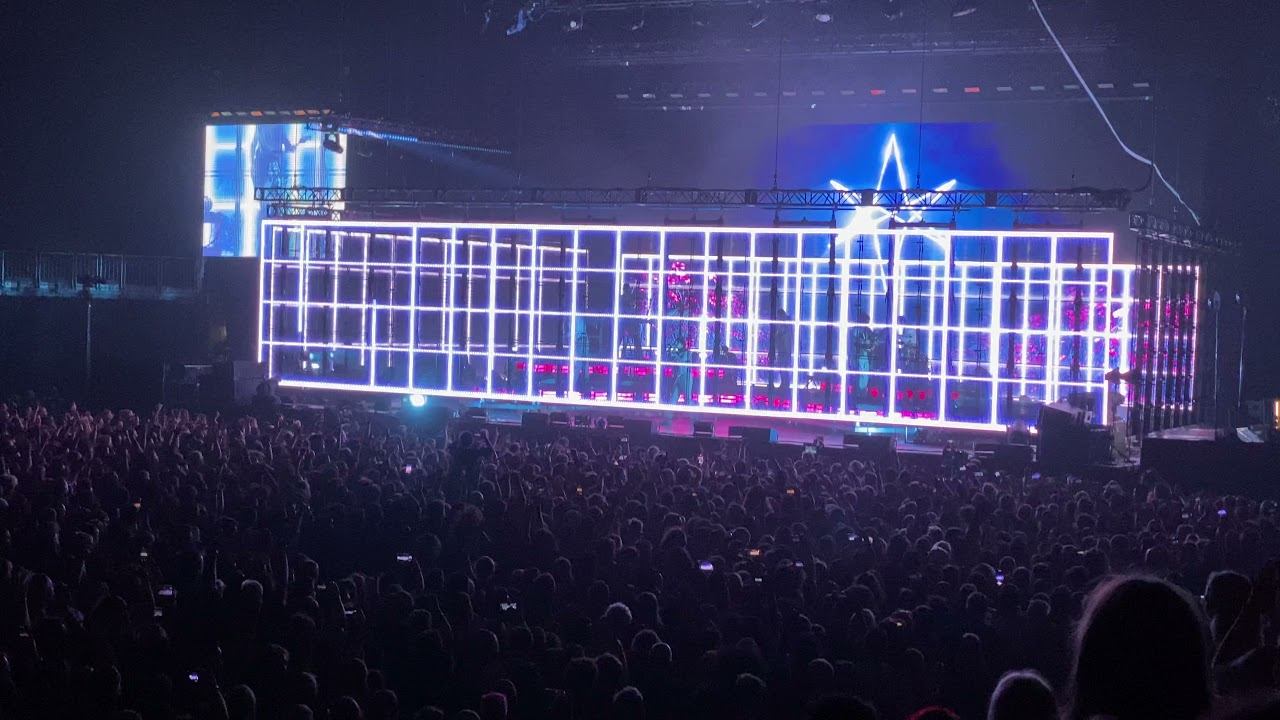 Bring Me The Horizon - Ludens (Live, The O2, London 2021) смотреть онлайн