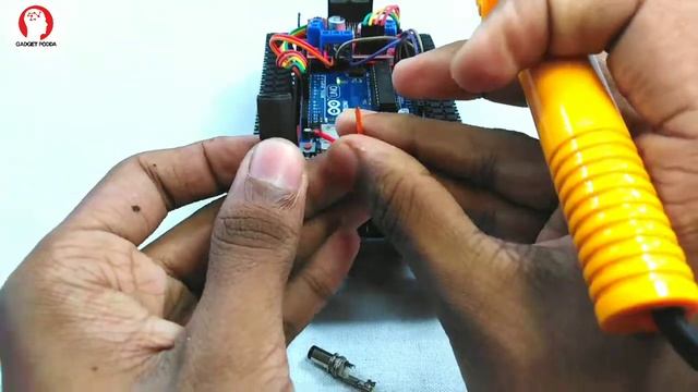 How to make DIY Arduino bluetooth controlled Tank at Home смотреть онлайн
