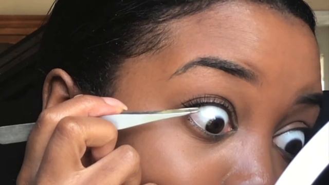 Z'ion Morrison: How I Do My Mink Lash Extensions смотреть онлайн