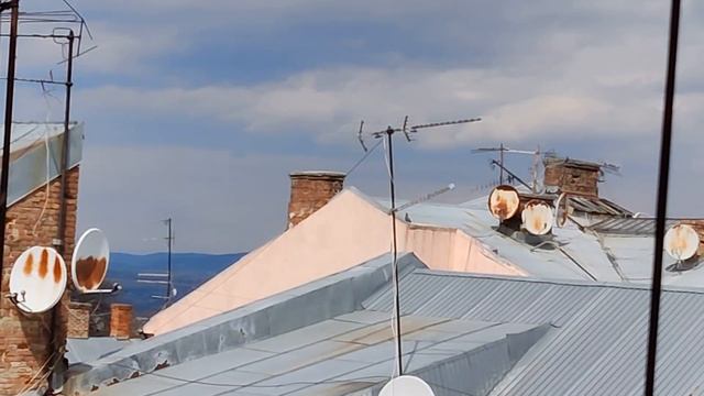 05.04.2022 Черновцы - сложности с продуктами в гипермаркете и ВНЕЗАПНО термометр на Кобылянской?? смотреть онлайн