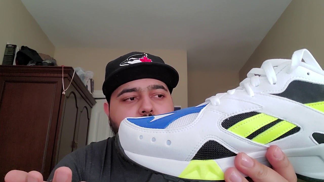 Reebok Classics Aztrek White/Black/Cobalt/Yellow Unboxing Review/Video смотреть онлайн