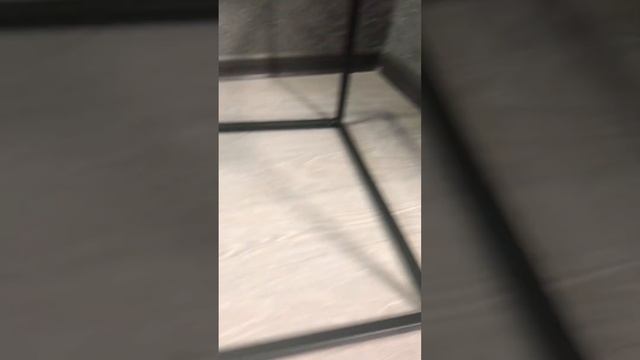 Журнальный столик