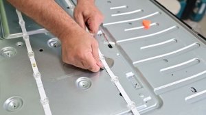 Замена подсветки Hisense 55A7300F, со вклеенной матрицей