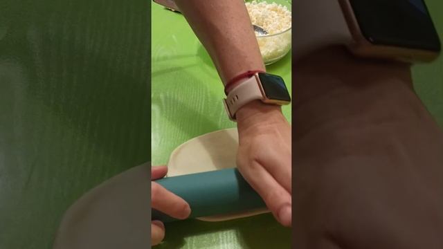 Вкусные и бюджетные чебуреки с творогом) смотреть онлайн