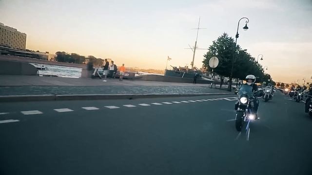 ЧвРтер и ЧаПтер, мотоиндустрия и No Surrender MC 1% смотреть онлайн