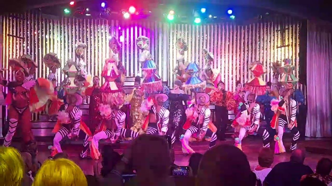 Cabaret Parisien del Hotel Nacional, La Habana Cuba. 1. 2022 смотреть онлайн