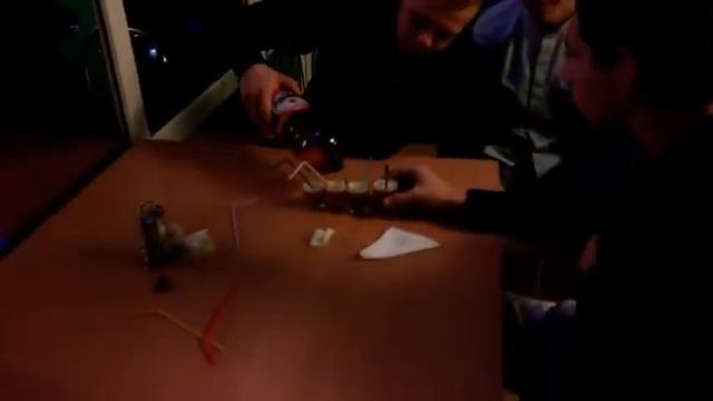 Жужик залітає смотреть онлайн