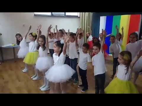 "Хвърчило пъстро", 2019г. смотреть онлайн