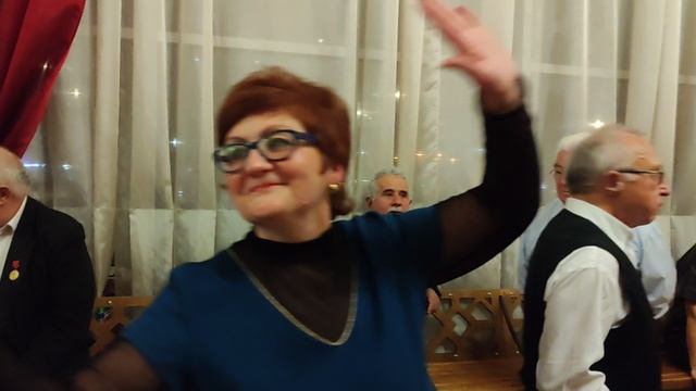 Вишня 🍒 алая, спелая........ 01.12.24. смотреть онлайн