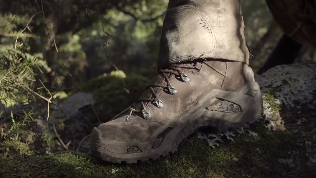 LOWA Z-8S GTX - The Ultimate Stalking and Bush Boot смотреть онлайн