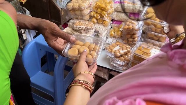 ❤️Itna Bada Jewellery Market Zindagi Mein Nahi Dekha❤️Kolhapuri Saaj Ki Maha Shopping смотреть онлайн