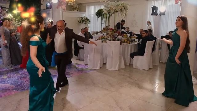 Gypsy dancing-2.Цыгане пляшут-2ч.