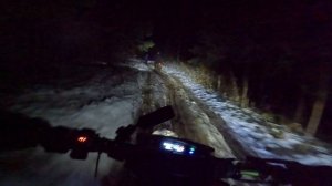 Второй на шипах..