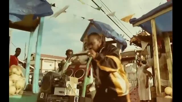 Fatboy Slim - Push the tempo - Musica en Off смотреть онлайн