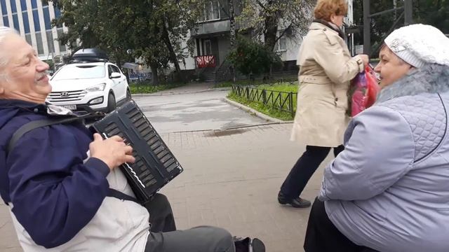 Метро ветеранов. Пока они живы, Россия жива...