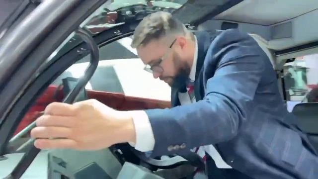 Телескопический погрузчик Ростсельмаш TLH 740 смотреть онлайн