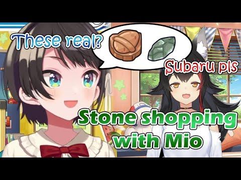 Subaru acts like a Pokemon Trainer when she went shopping for stones with Mio [hololive/ENG Sub] смотреть онлайн