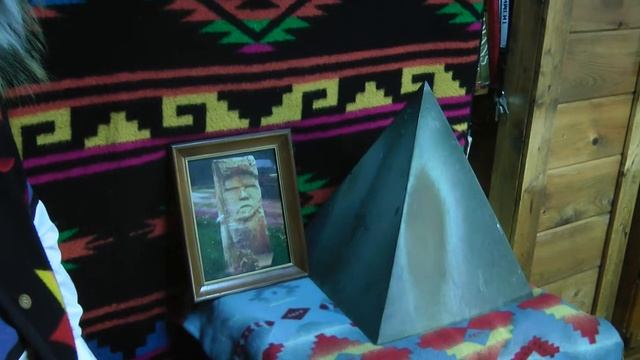 1-15-2015-MOCCASIN TELEGRAPH-5-STONE CARVINGS-ENERGY смотреть онлайн