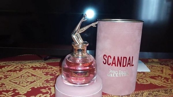 Jean paul gaultier - Scandal (Review)