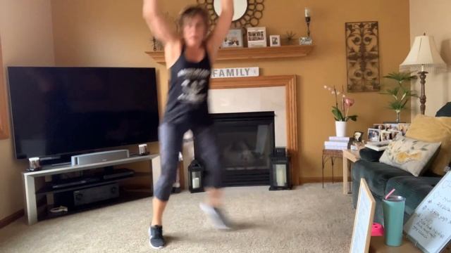 Stacks and Jacks cardio/core featuring Deck of cards and Dice of doom смотреть онлайн